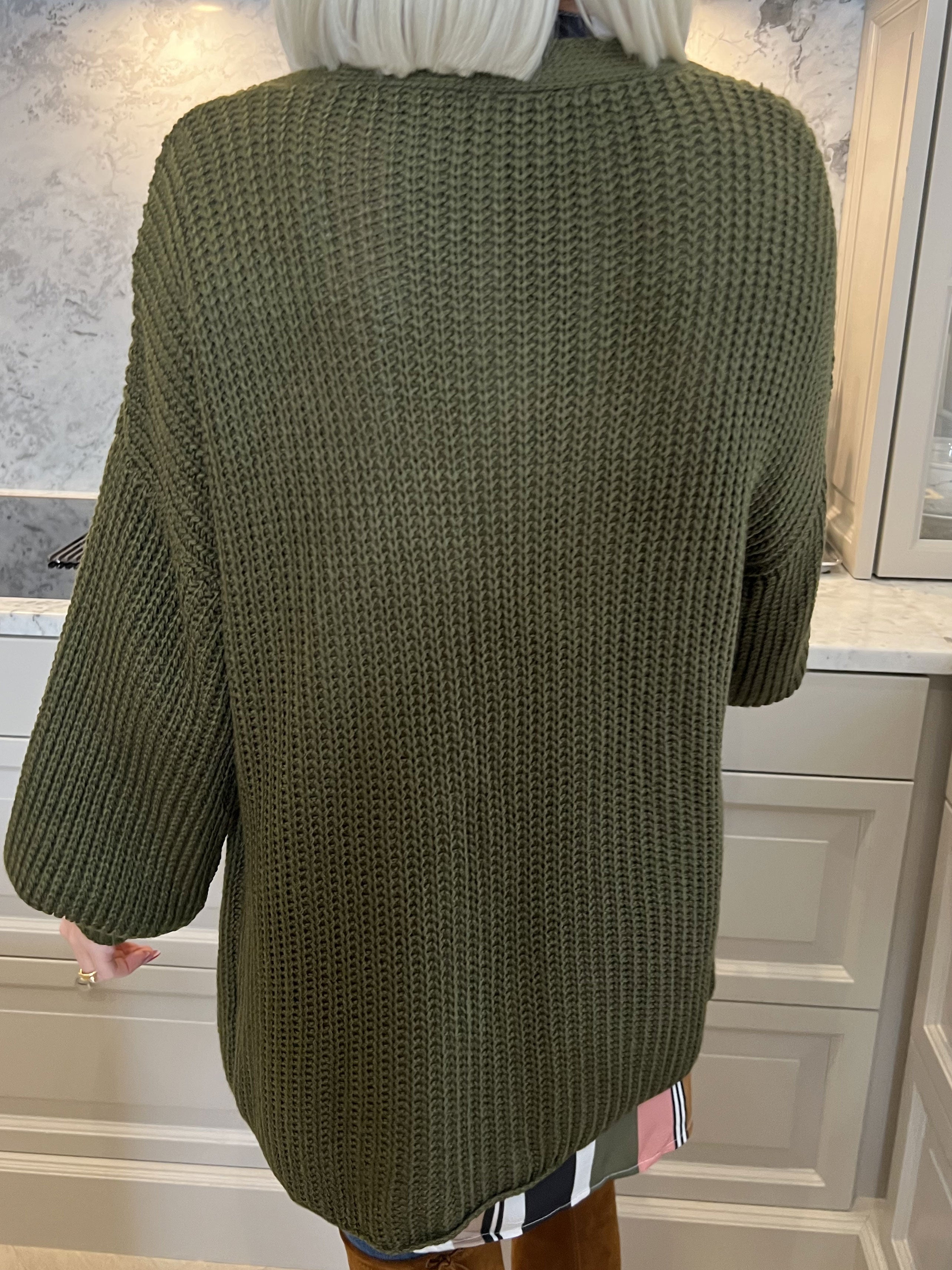 Sally Short - Sød strik cardigan med ballonærmer